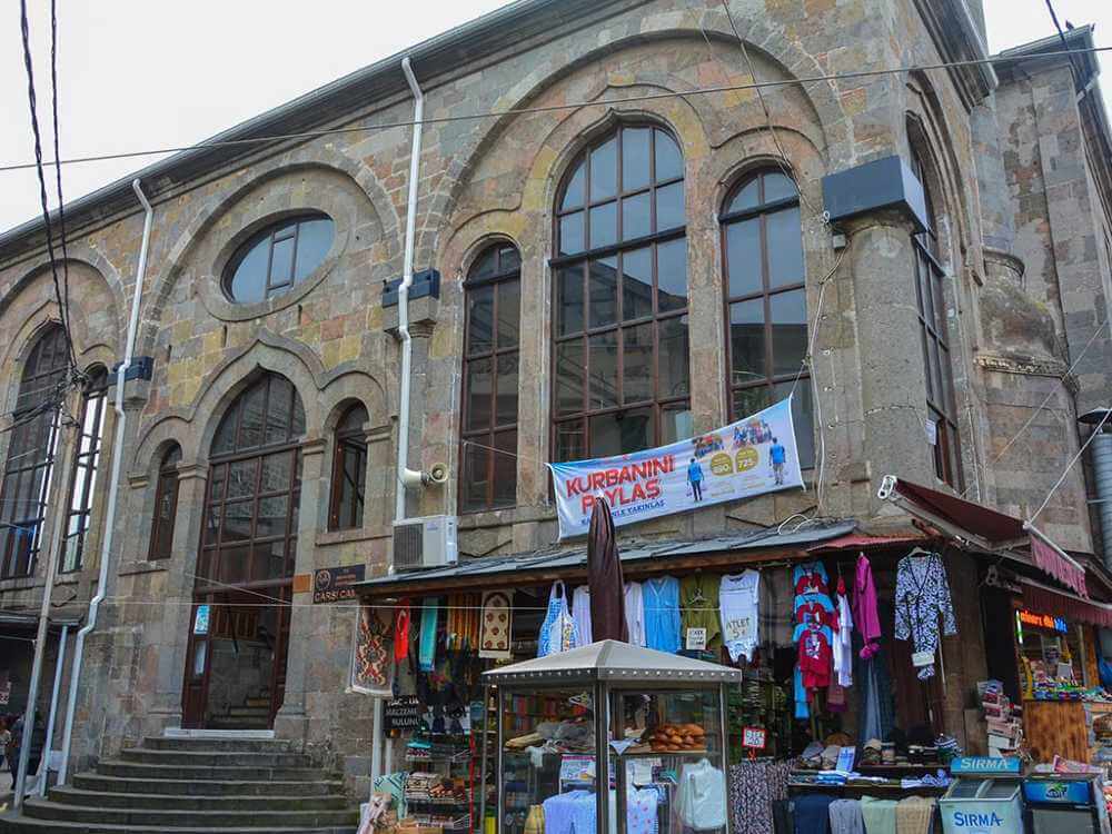 مسجد بازار