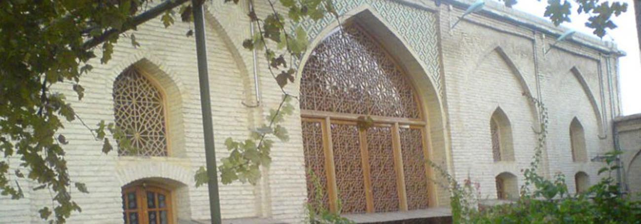 بنای چهل تن شیراز